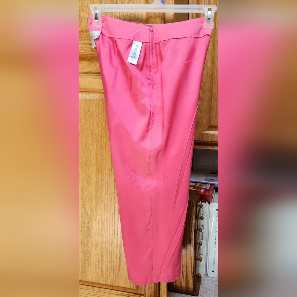Petite Sophisticate Crops Fully Lined Side Zipper Pedal Pushers - Picture 6 of 9